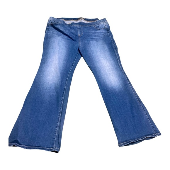 Torrid feel the fit Jean size 4R preloved - Picture 1 of 4